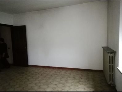 1436144975